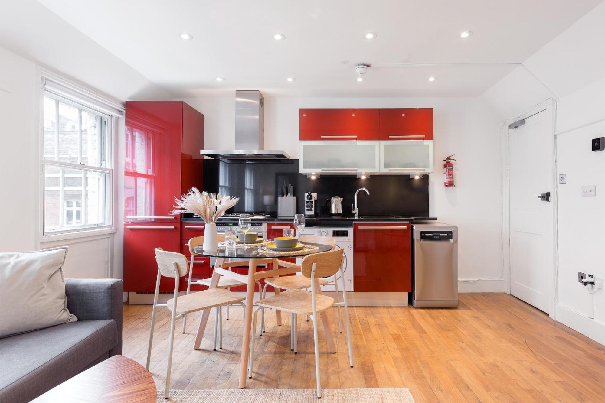 Beautiful One Bedroom Apartment In Soho London Ngoại thất bức ảnh
